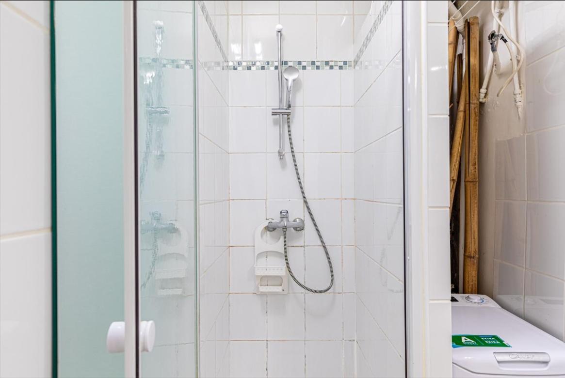 Guestready - Hidden Gem With Private Courtyard Appartement Parijs
